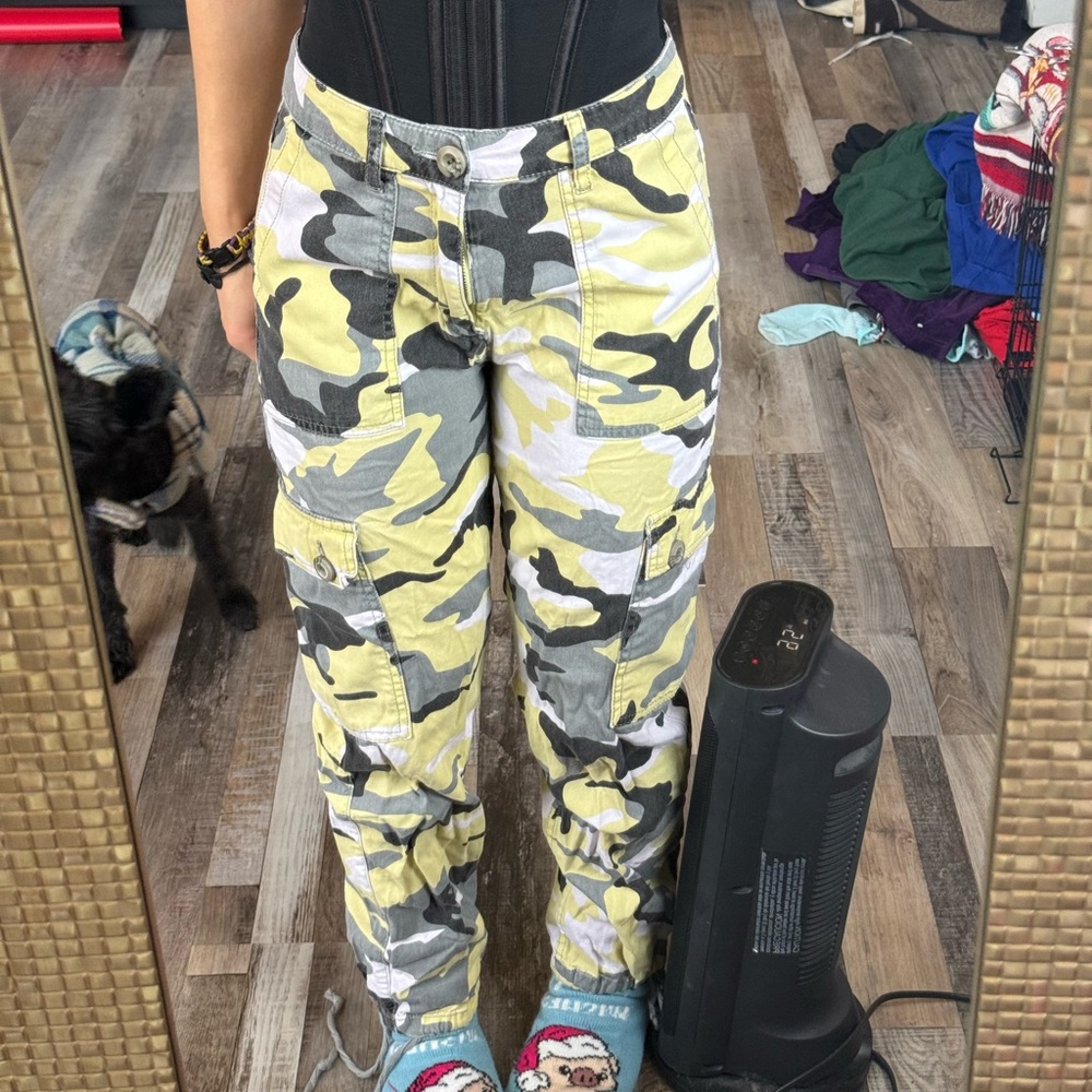 Camo women’s yellow urban outfitters pants